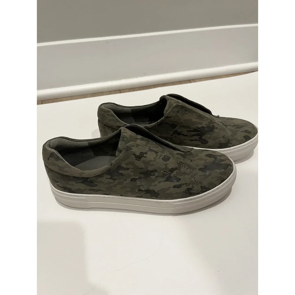 J/Slides Camo Green‎ Slip-On Sneaker Tennis Shoes Casual Comfortable Wm Sz 6.5